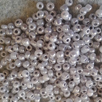 Size 8 seed beads for craft - 150g - Opaque Grey